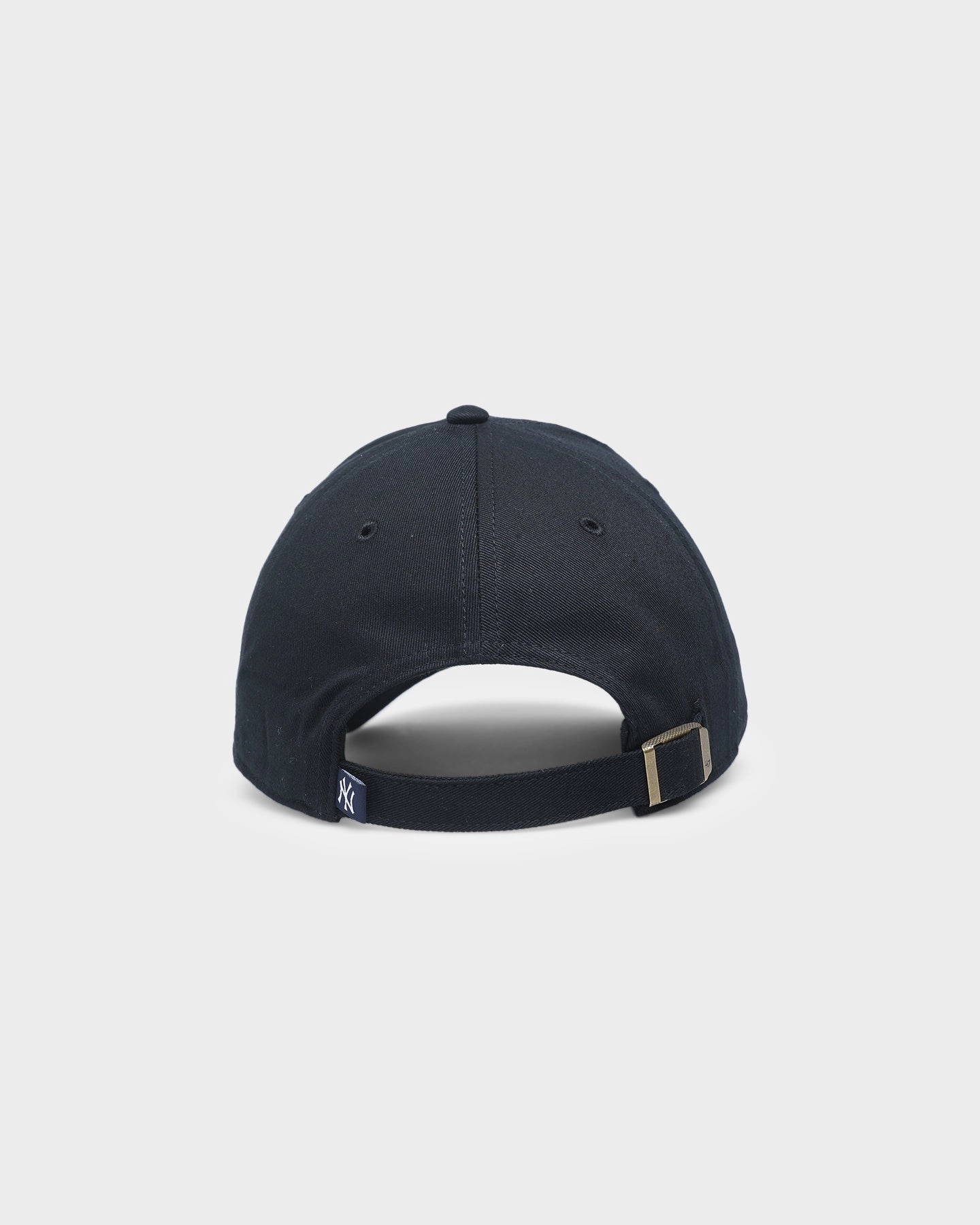 47 Brand New York Yankees Black Thorn MVP Strapback Black