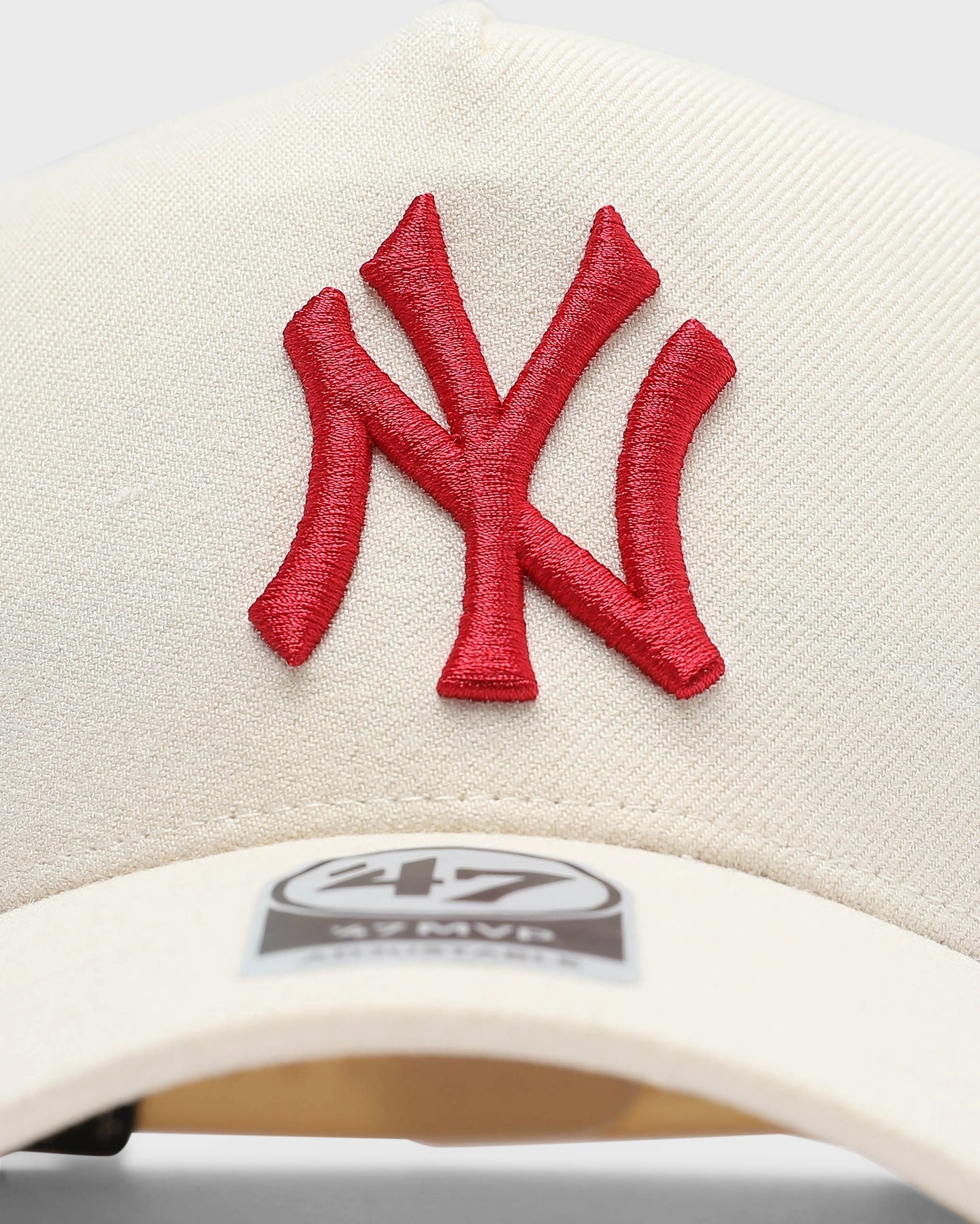 47 Brand New York Yankees MVP DT Snapback Natural