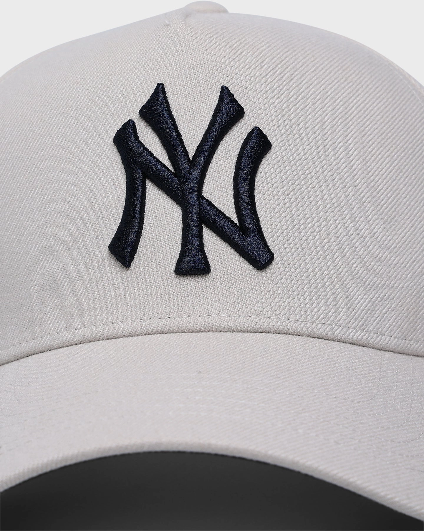 47 Brand New York Yankees Replica MVP DT Snapback Bone/Navy