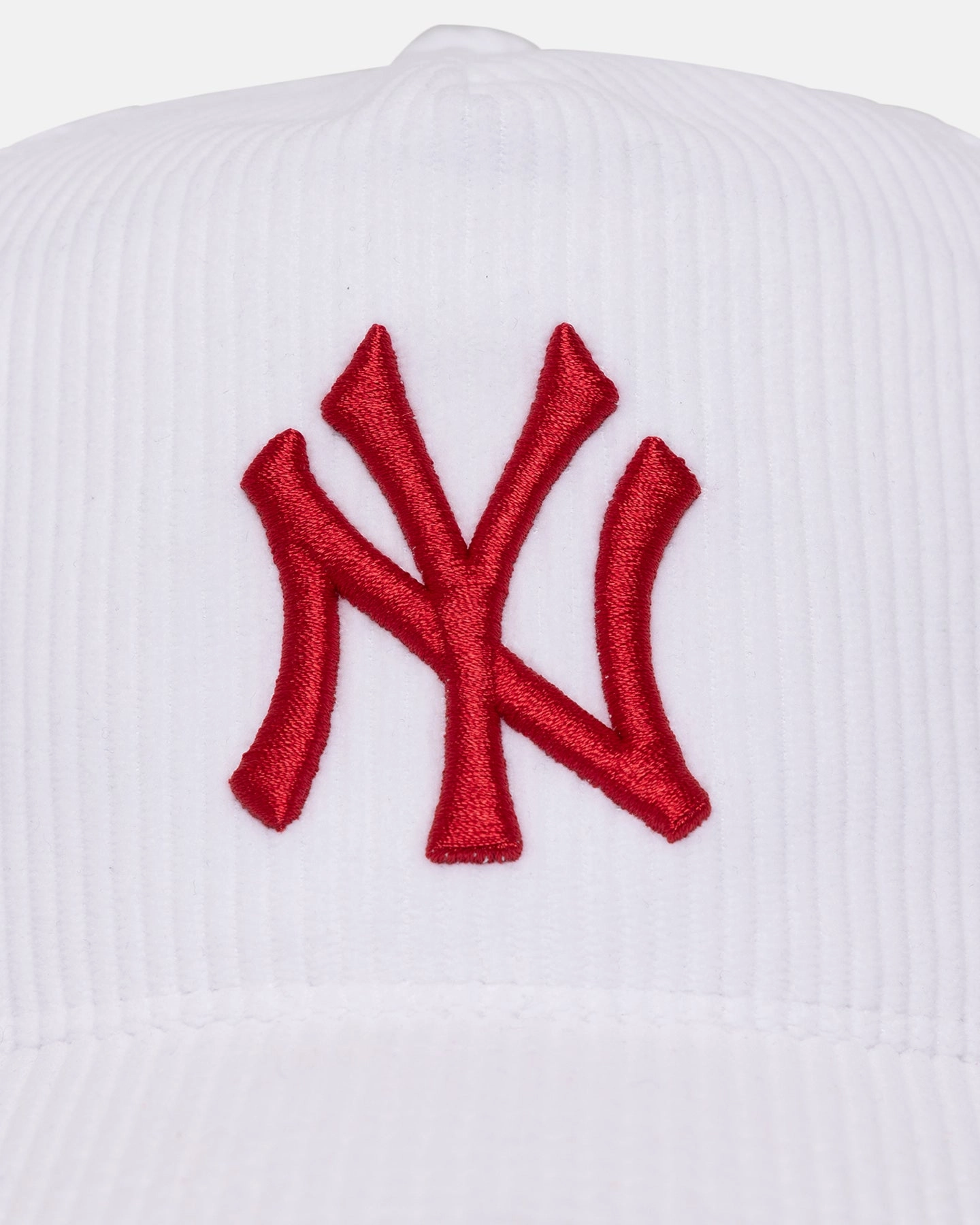 47 Brand New York Yankees Thick Corduroy Hitch Snapback Coconut