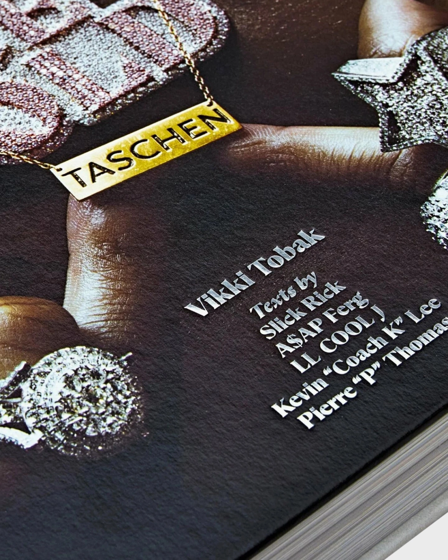 Brumby Sunstate Ice Cold: A Hip-Hop Jewellery History Multi