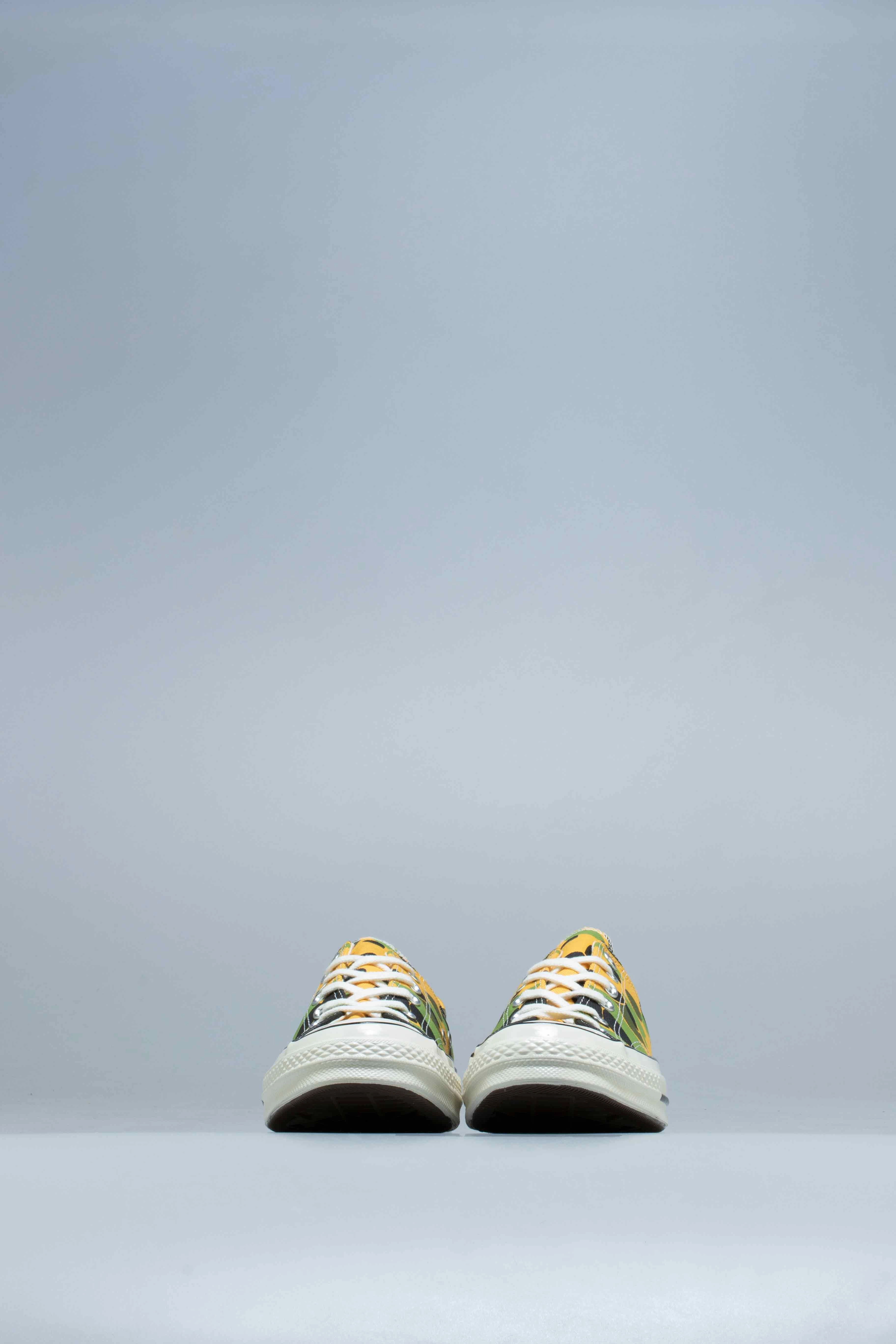 Chuck Taylor 70 Low Archv Ox Mens Shoe - Gold/Black