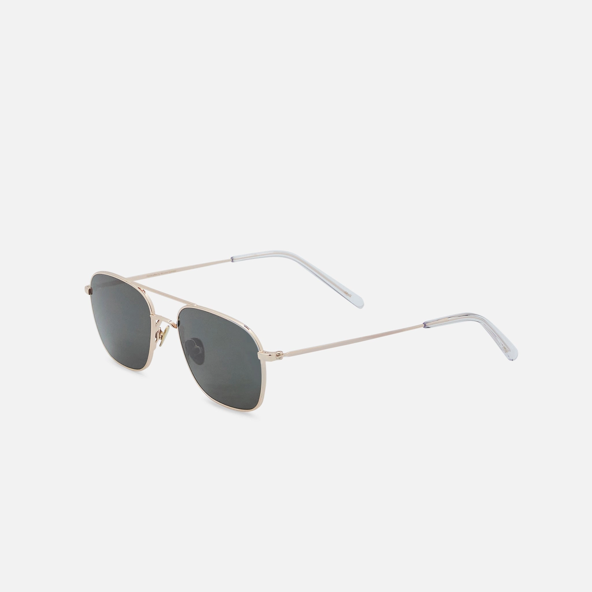 Dion Gold | Green Solid Lens