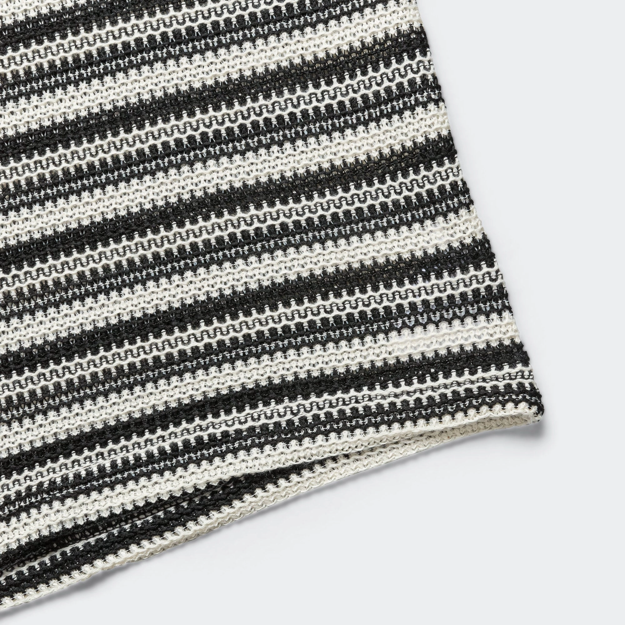 Gym Polo - Black/Ivory Crochet Knit