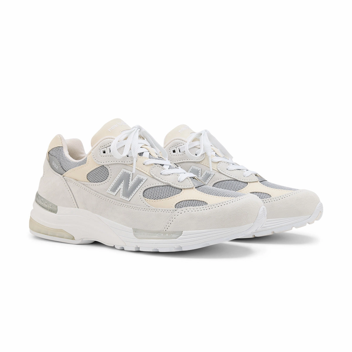 in USA 992 'Core White Reflection'