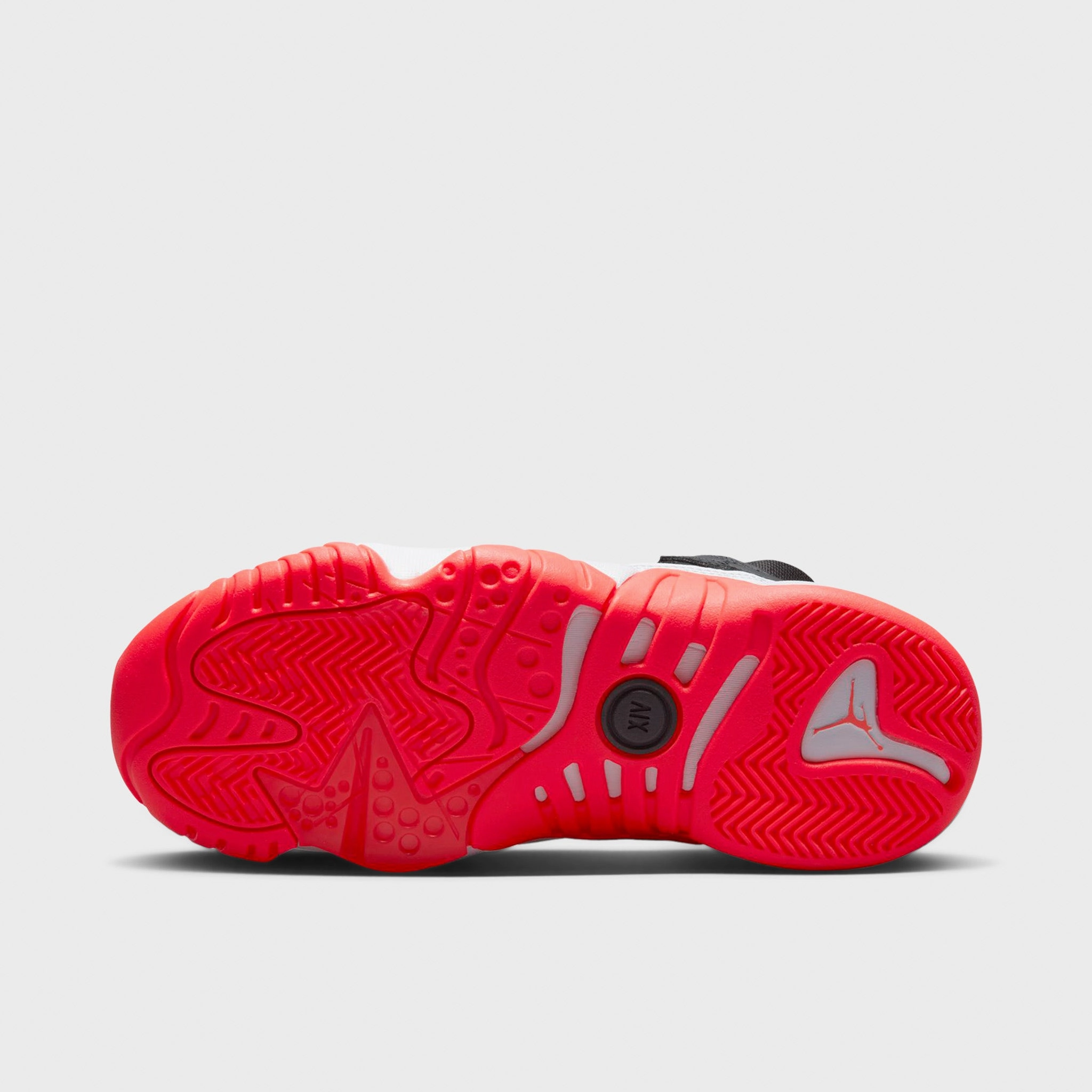 Jordan Jumpman Two Trey GS Black / White - Infrared 23