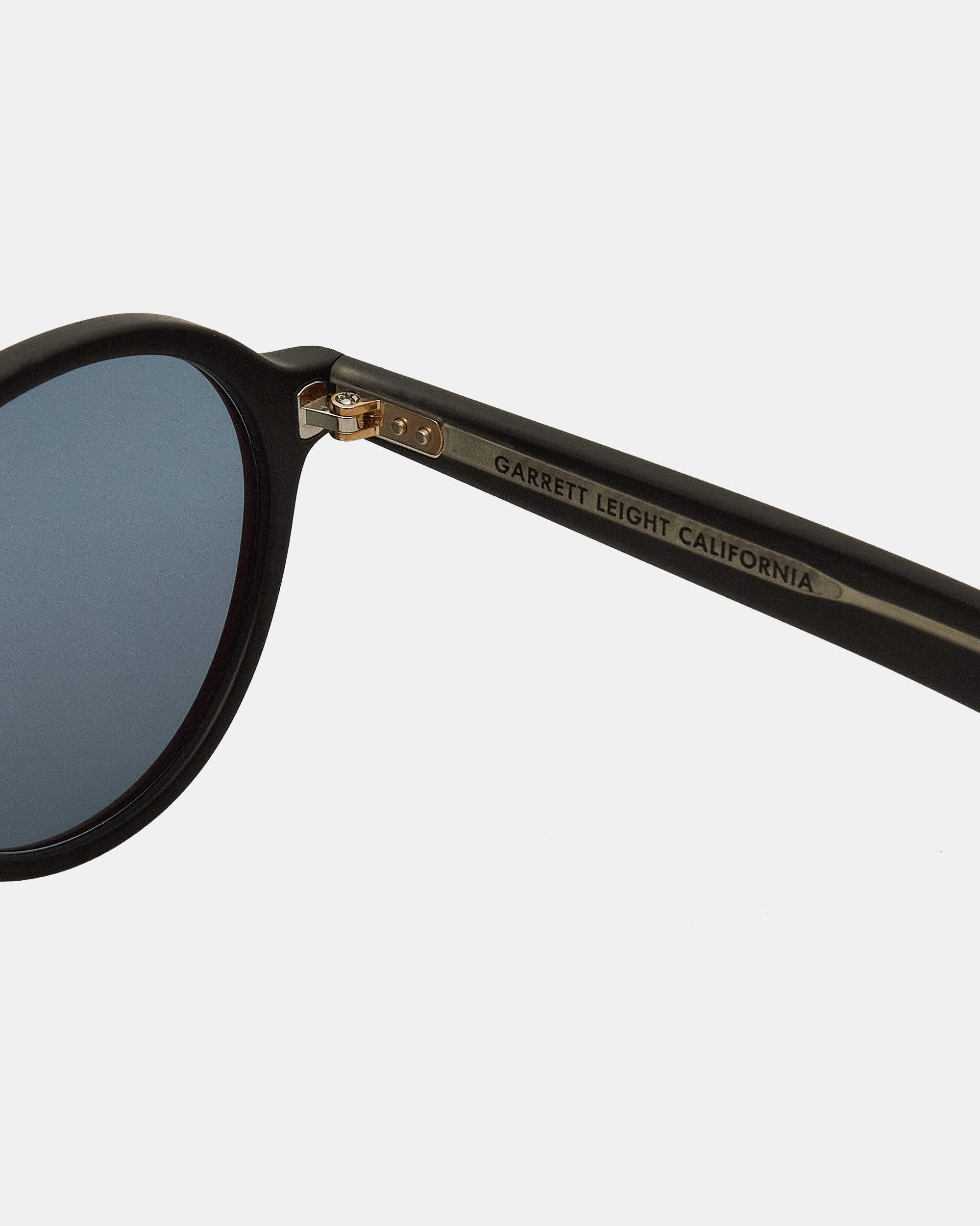 Lady Eckhart Sunglasses Matte Black