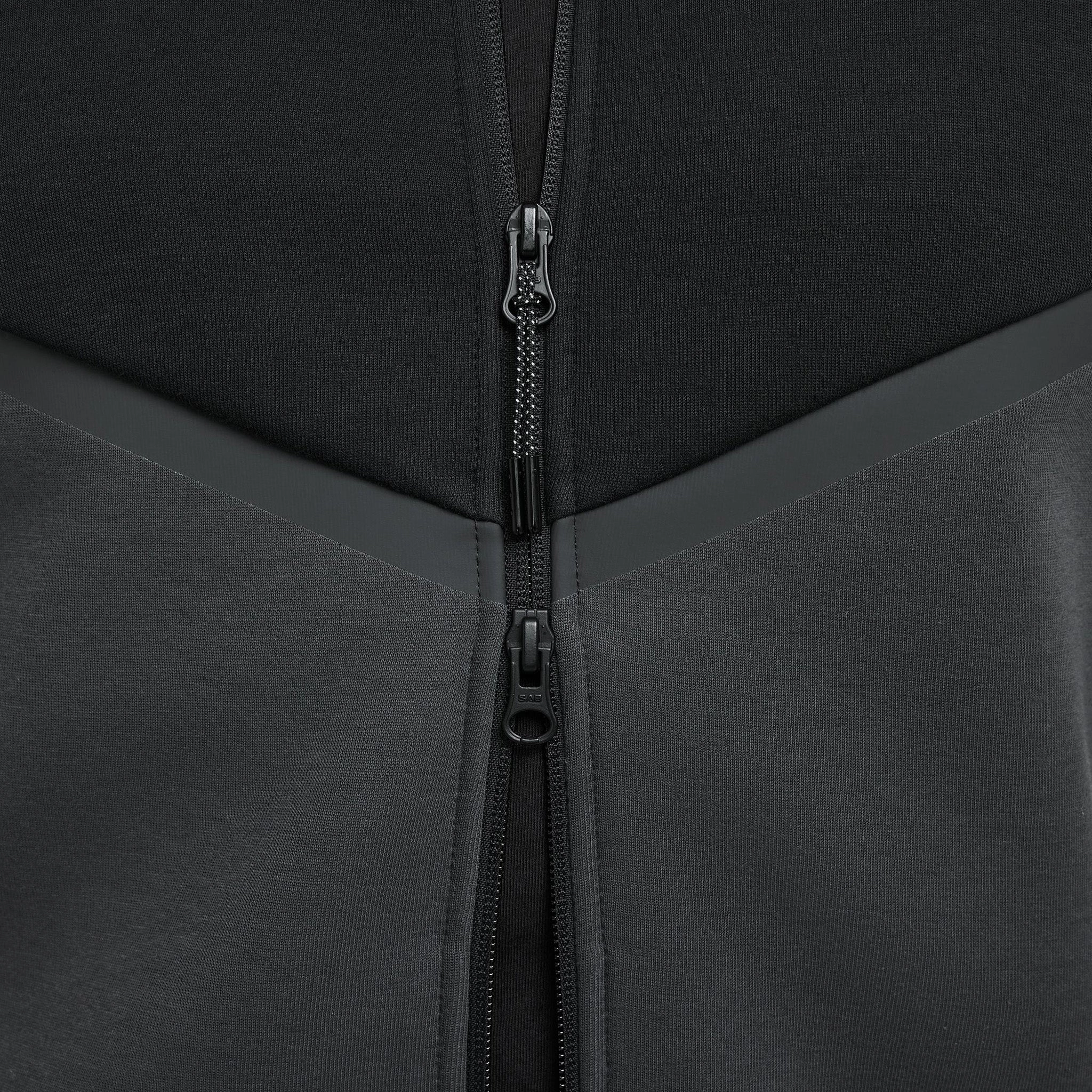 Nike Tech Fleece Full-Zip Windrunner Hoodie Black / Anthracite - Green Strike