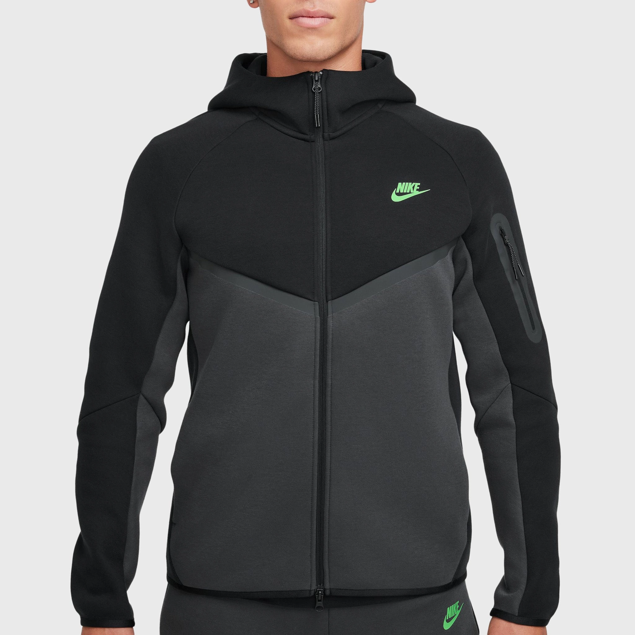 Nike Tech Fleece Full-Zip Windrunner Hoodie Black / Anthracite - Green Strike