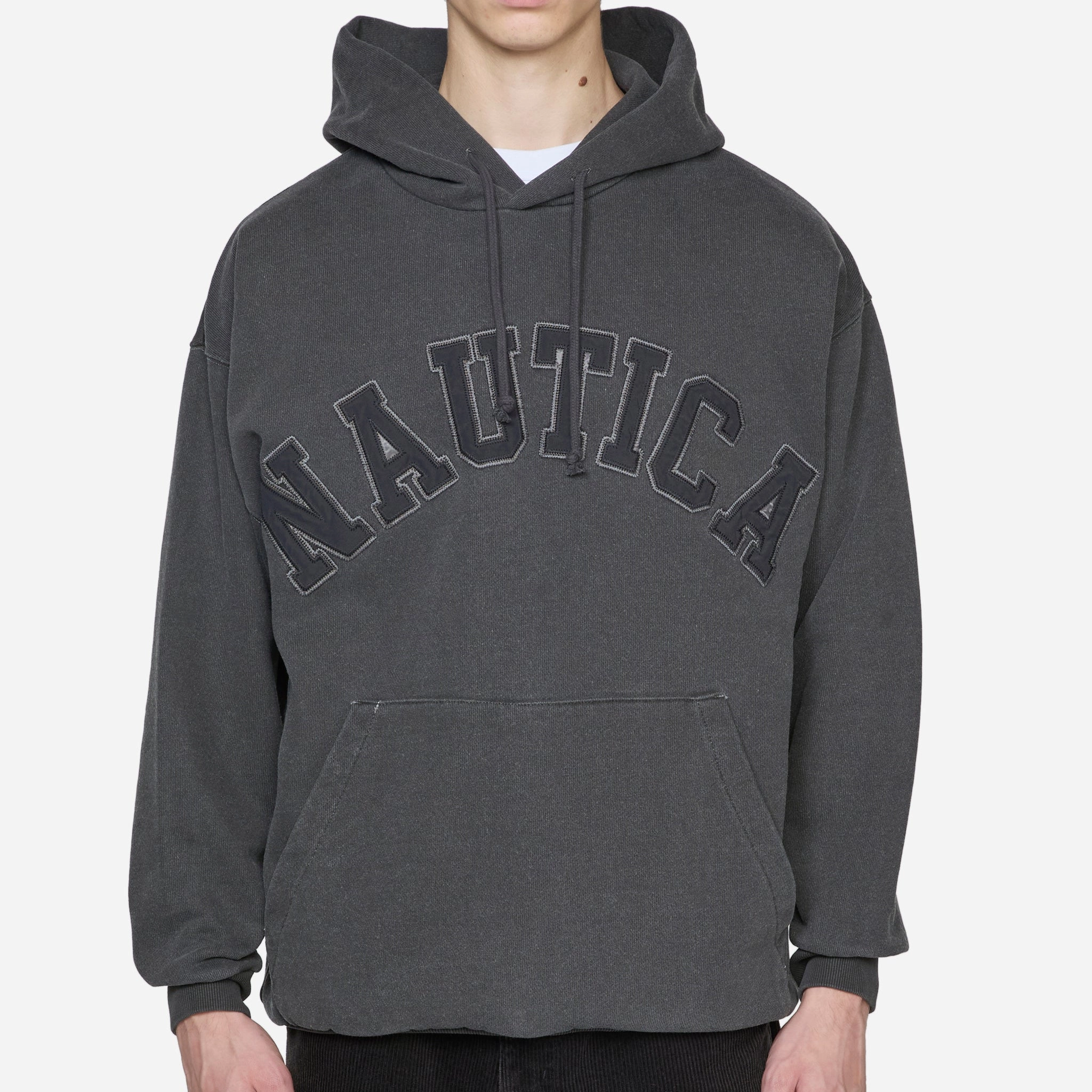 Pigment Dyed Wappen Logo Hoodie Charcoal
