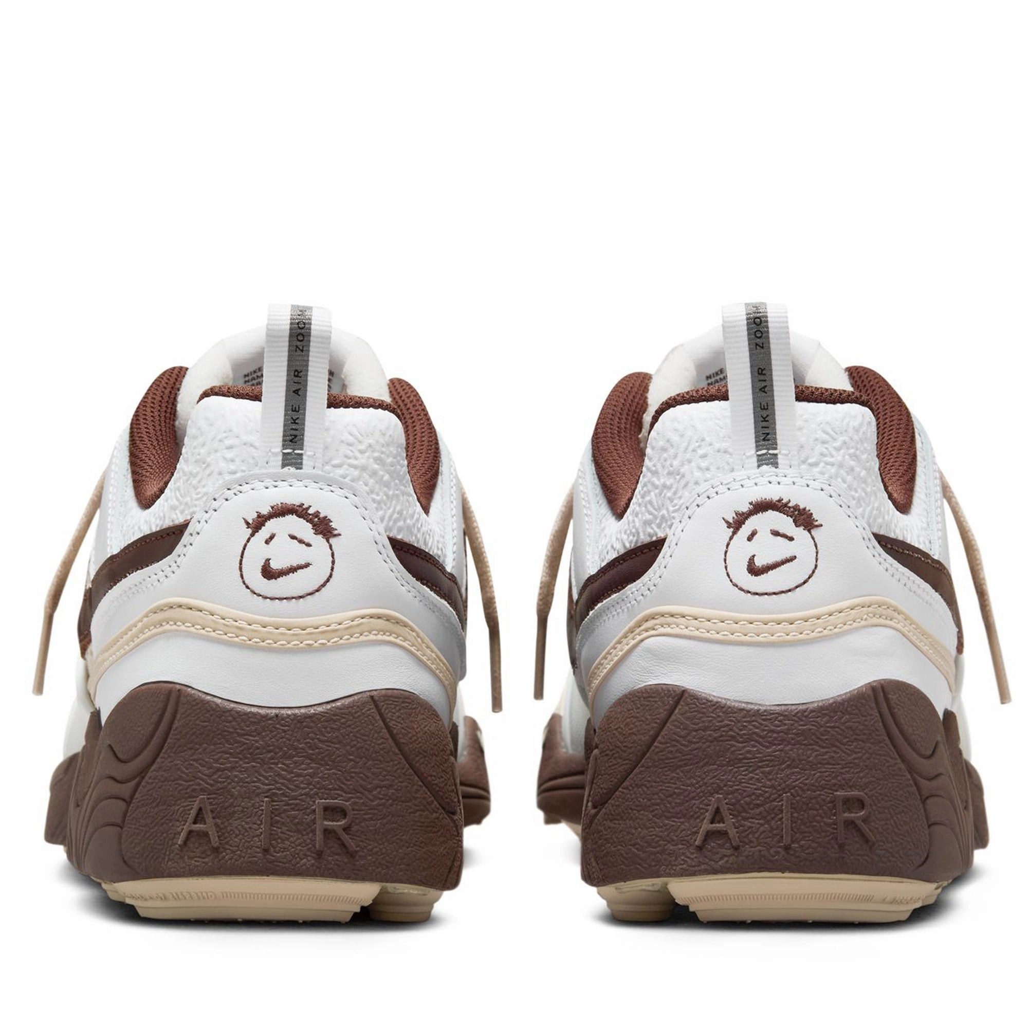 Travis Scott x Nike Zoom Field Jaxx - White/Light Chocolate