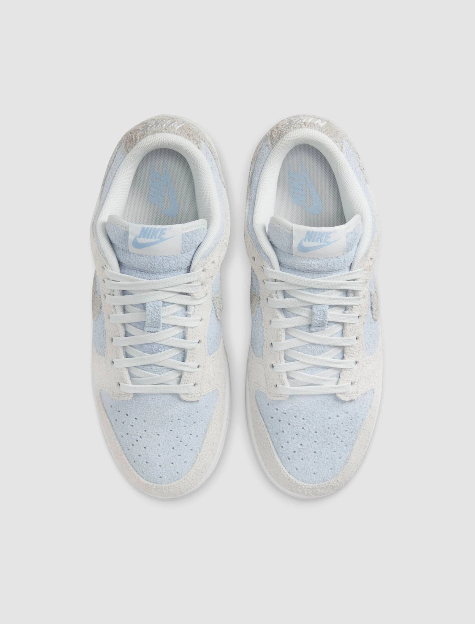 WOMEN'S DUNK LOW PHOTON DUST/LIGHT SMOKE GREY/ LIGHT ARMORY BLUE