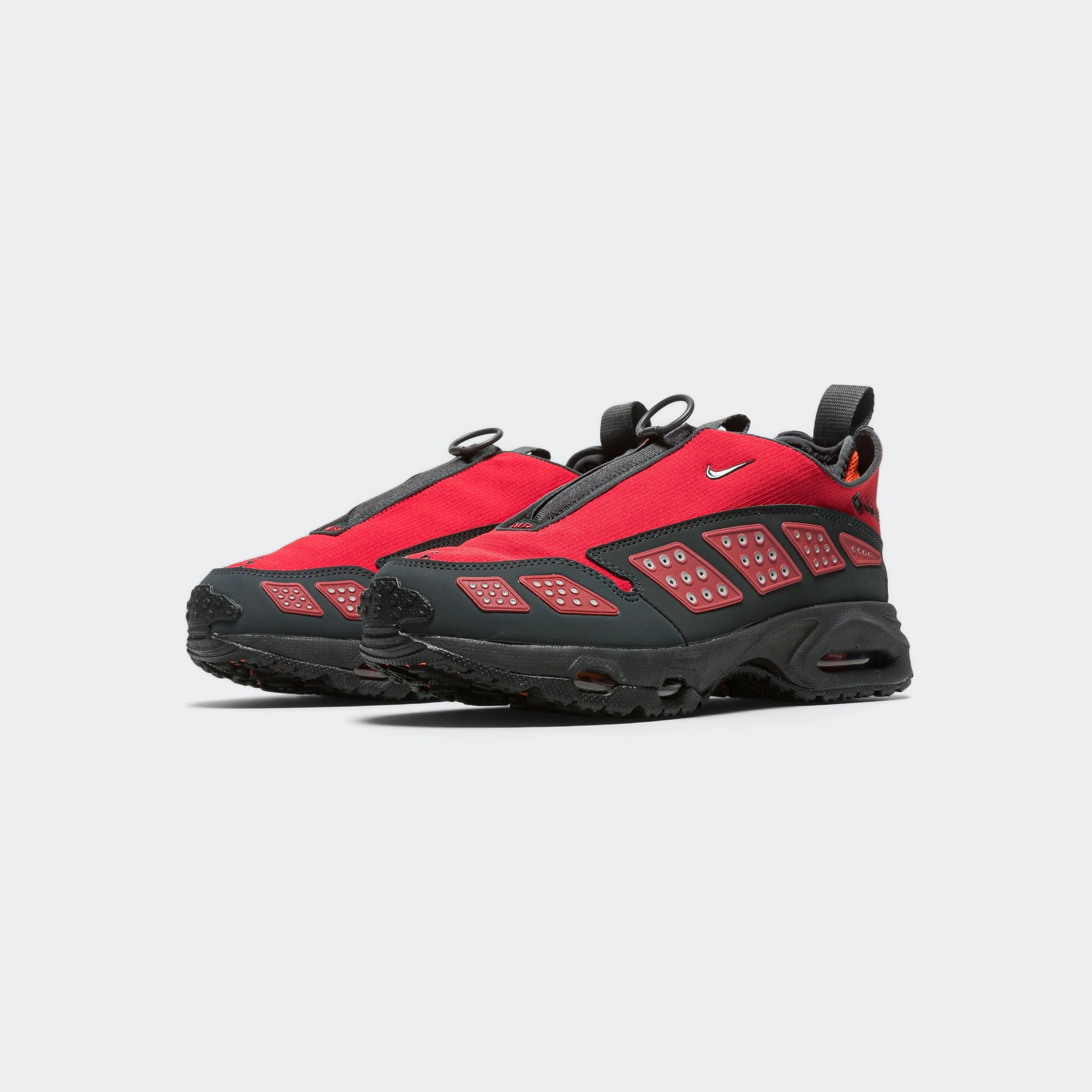 Womens Air Max SNDR GORE-TEX - Hyper Crimson/Dk Smoke Grey-Fire Red